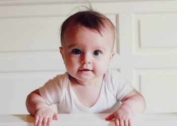 Warum Mindestlöhne gut für Babys sind