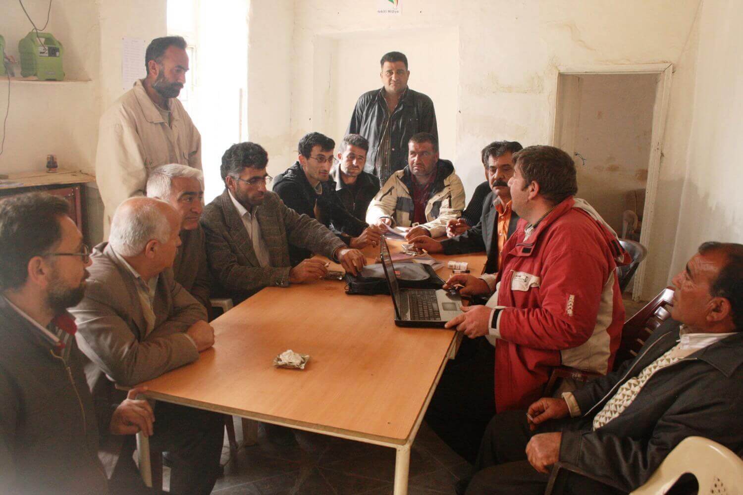 Meeting in the office of the Yekiti-Party in Amûdê February 20, 2014