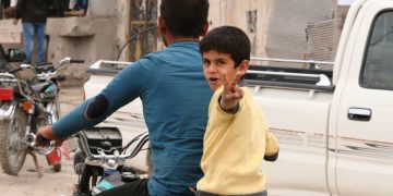 Während der türkische Staat in Richtung Diktatur schreitet, lebt im kurdischen Rojava noch die Hoffnung