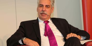 So hilft Finanzminister Schelling den Multis beim Steuertricksen