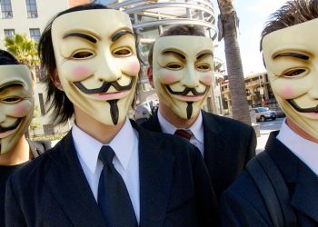 Was steckt hinter dem „Fake-User“-Problem von Politikern?