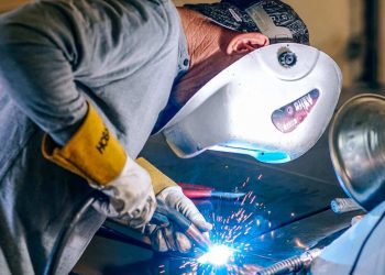 Durchbruch bei der Arbeitszeit: 28-Stunden-Woche für deutsche Industriearbeiter