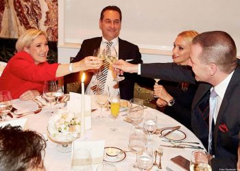 FPÖ-Fraktion wollte Champagner und 400-Euro Essen verrechnen – EU fordert Geld zurück