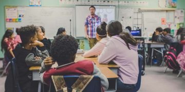 Regierung warnt vor Integrationsproblemen – und kürzt bei Sprachförderung