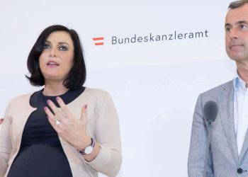 Umweltbundesamt: Köstinger hält an millionenteurem ÖVP-Freundschaftsdeal fest
