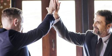 Die 7 besten Lifehacks von Neoliberalen: „Angst vor Armut? Kauf dir ’ne Wohnung!“