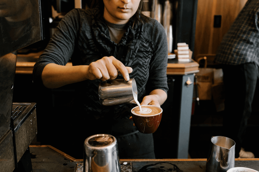 WKÖ und IV: Gegen Gewerkschaften, Feiertage und Krankenstände