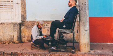 Das Ende des Anstands: Die Verrohung der Bürgerlichen