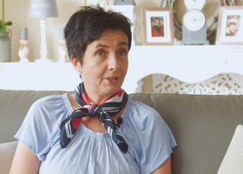 Alltag als Krisenpflegemutter: Kinder in Schockstarre, viele Ausgaben und geringes Gehalt