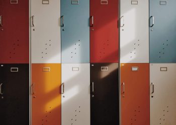 Schwarz-Blaues Bildungspaket: Schwache Schüler werden schwächer, arme Kinder ferngehalten