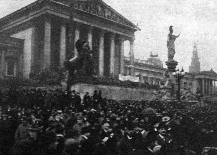 Wie es zur Gründung der Republik Österreich 1918 gekommen ist