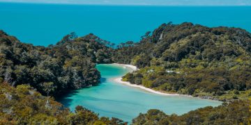 Neuseeland verbietet internationale Immo-Spekulation – Ein Modell für Tourismus-Gebiete?