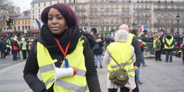 Gelbwesten: Macron hat die Arbeitenden verachtet, jetzt verachten die Arbeitenden ihn