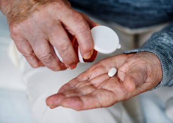 Pharmakonzerne verdienen Milliarden mit überteuerten Krebs-Medikamenten