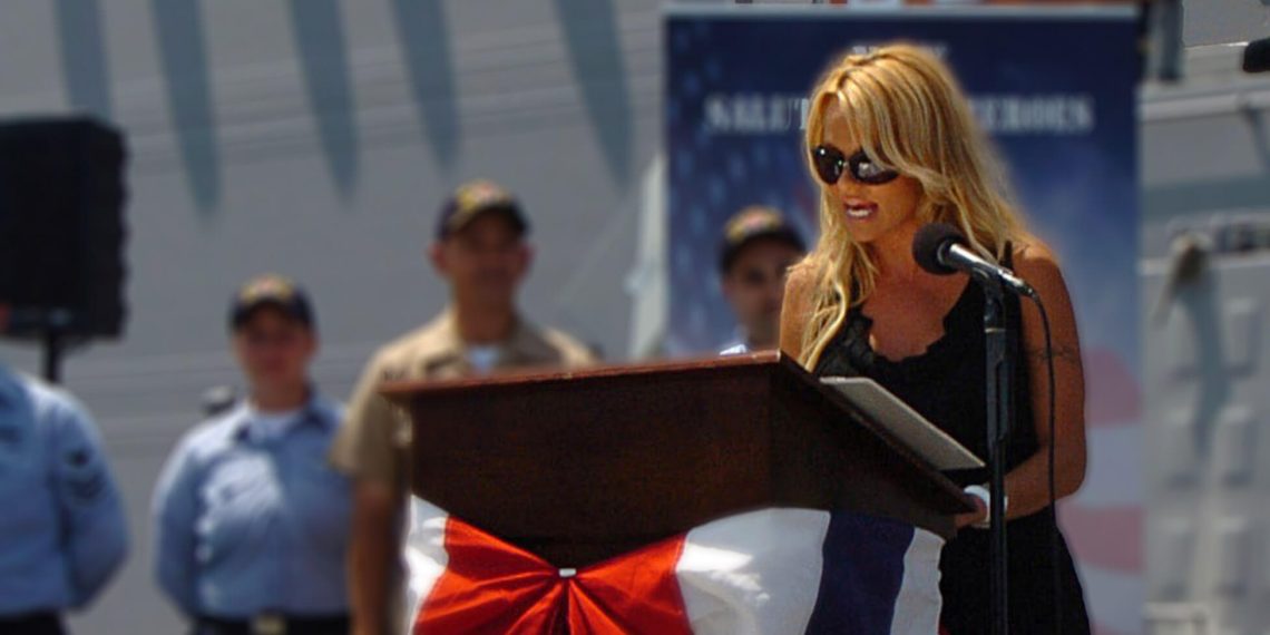 Pamela Anderson politisch: Diese 10 Aussagen musst du kennen