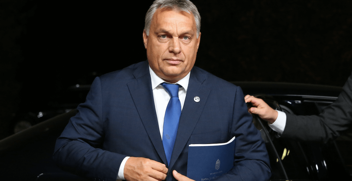 Viktor Orbán droht Ausschluss aus EVP. Die ÖVP bleibt ihm treu.