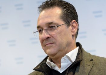 Strache macht mit Fake News Stimmung gegen Kontrast.at