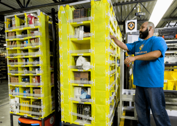 Amazon: Gewerkschaften erkämpfen bessere Arbeitsbedingung