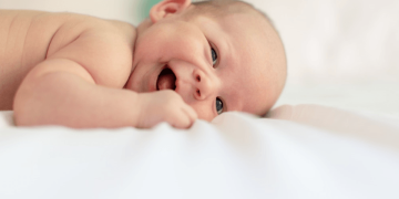 Papamonat fix: Rechtsanspruch für alle geht durch Nationalrat