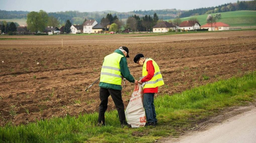 Eine Gemeinde verzichtet auf Asphalt und wird zum Klima-Vorbild