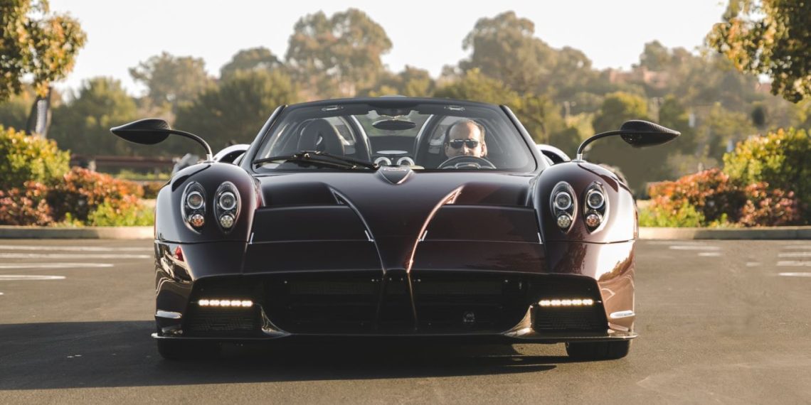 Lehrerinnen und Arbeiter zahlen mehr Steuern als Multimilliardäre