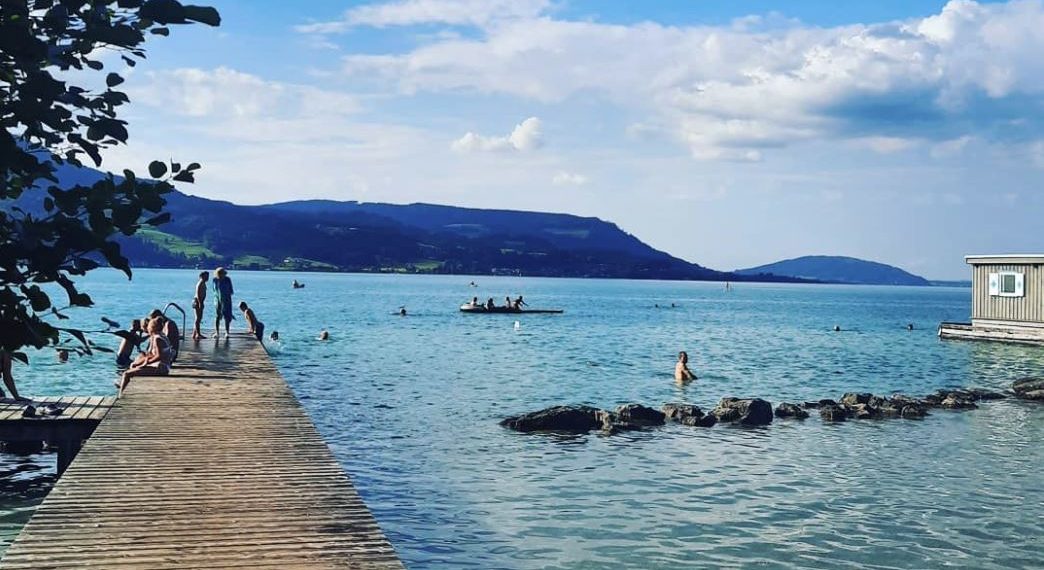 Gerichtsurteil: SJ darf Attersee-Grund behalten – Wille von Holocaustüberlebenden muss akzeptiert werden