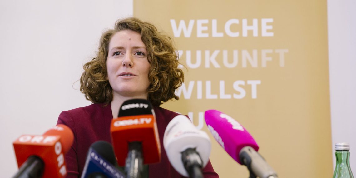 100.000 Unterschriften für Klimavolksbegehren: „Es braucht 1 Milliarde für den öffentlichen Verkehr!“