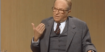 Bundeskanzler Bruno Kreisky in einer ORF Diskussionsrunde vor der Nationalratswahl 1983 kontert Alois Mock.