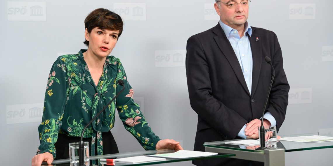 „Kurz muss Verantwortung für das Versagen der Regierung übernehmen“