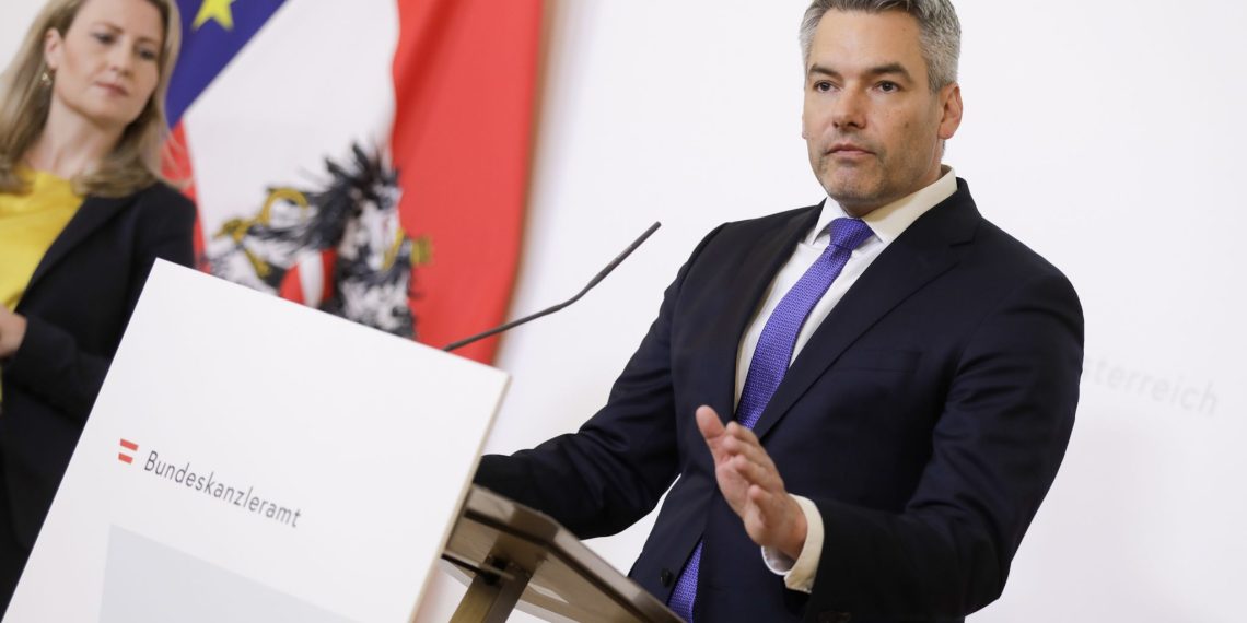 Tag 2 im U-Ausschuss: Was hat Innenminister Nehammer zu verbergen?