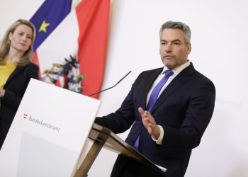 Tag 2 im U-Ausschuss: Was hat Innenminister Nehammer zu verbergen?