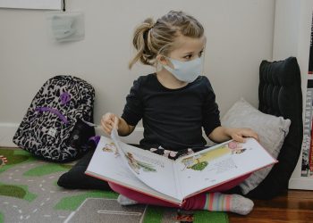 Sprenger: Statt Schulen zu schließen, ist es viel effektiver, Personen gezielt in Quarantäne zu schicken