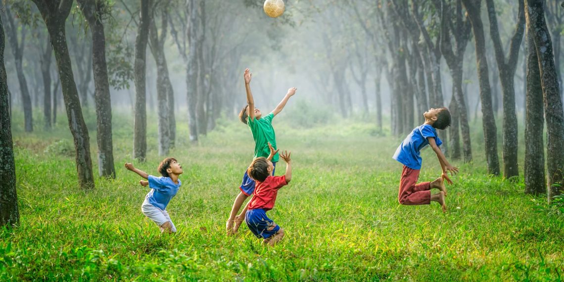 Kinder - Photo by Robert Collins / Unsplash