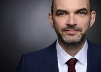 Ist die 4-Tage-Woche die Zukunft? Der Zukunftsforscher Reinhardt im Interview