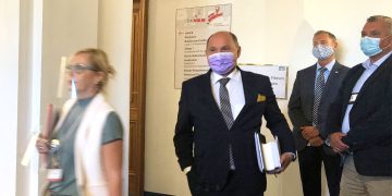 Tarnvereine und Gelder von Novomatic: Sobotka vor dem Untersuchungsausschuss