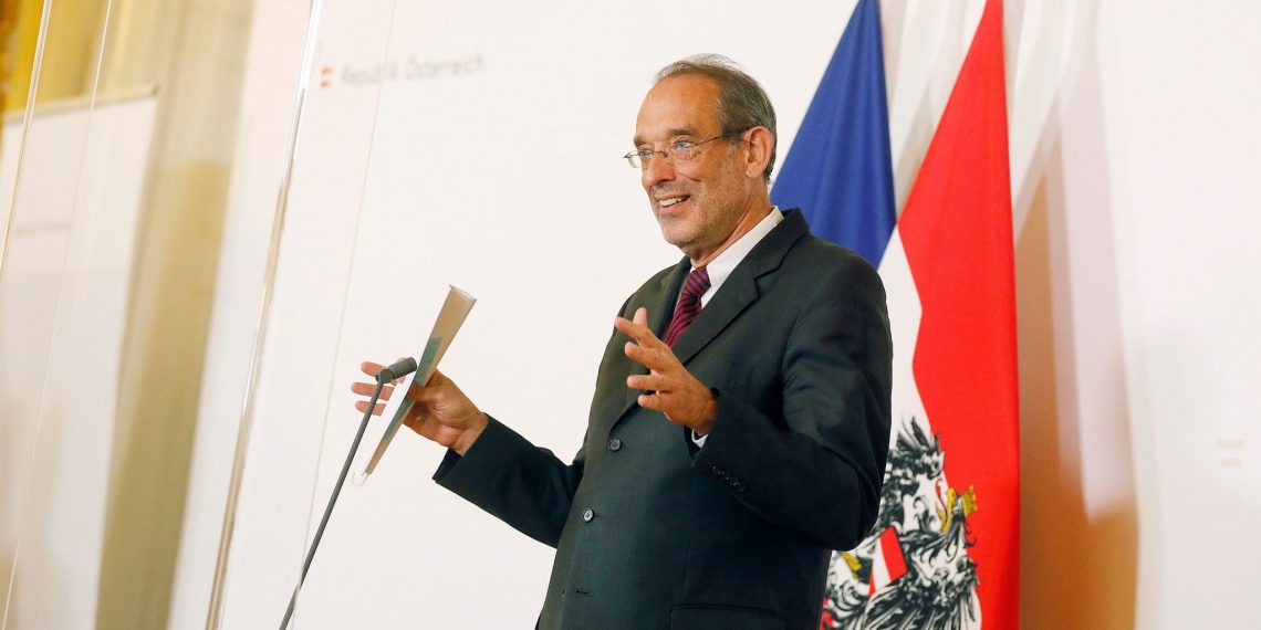 Chaotische Schulschließungen: Bildungsminister Faßmann sieht sich nicht zuständig