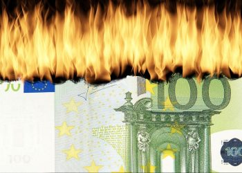 Das gibt’s doch nicht: Hundertausend Euro für Inserate – Regierung vergisst die Infos