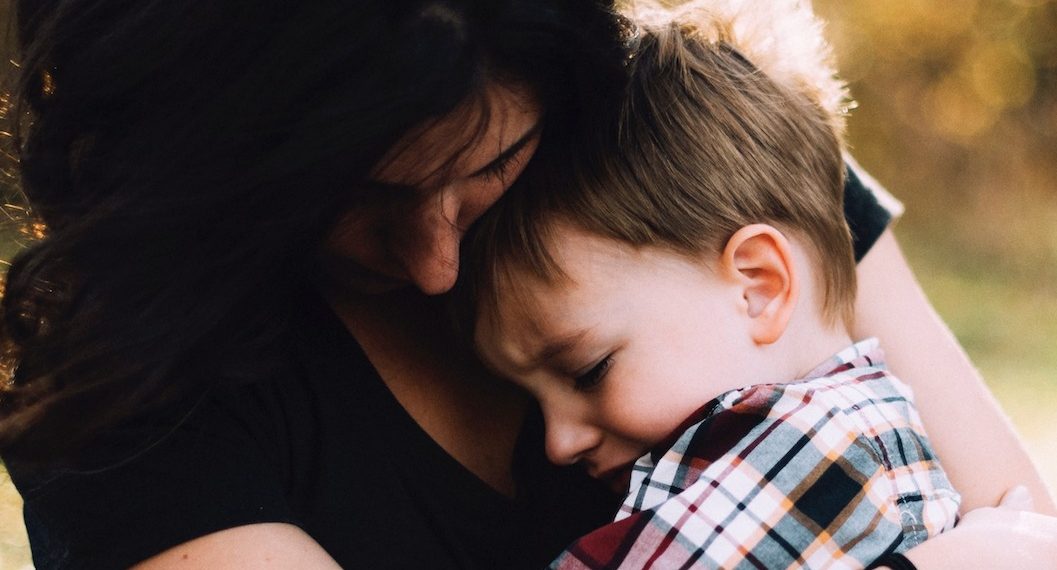 Abschiebungen von Kindern mitten in der Corona-Pandemie – Mitschüler wehren sich