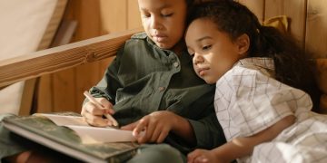 FPÖ & ÖVP kürzen in der Steiermark bei Gewaltprävention, Deutschkursen & Kultur