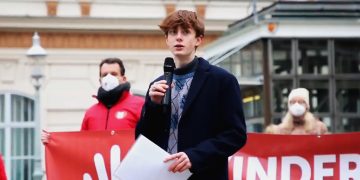 Offener Brief an Nehammer: Mitschülerinnen und -schüler wehren sich gegen Abschiebungen
