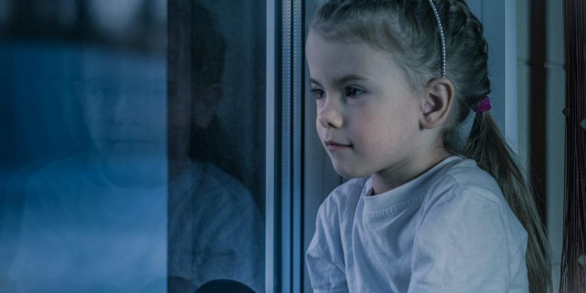 “Ich würd mir wünschen, dass ich mehr Schulfreunde habe“: Kinderarmut steigt und damit die Ausgrenzung im Alltag