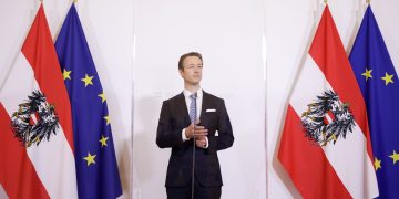 Verfassungsexperte Matzka: Das Vorgehen des Finanzministers gefährdet die Demokratie