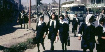 Schülerinnen in Afghanistan 1967 (Foto: Bill Podlich)