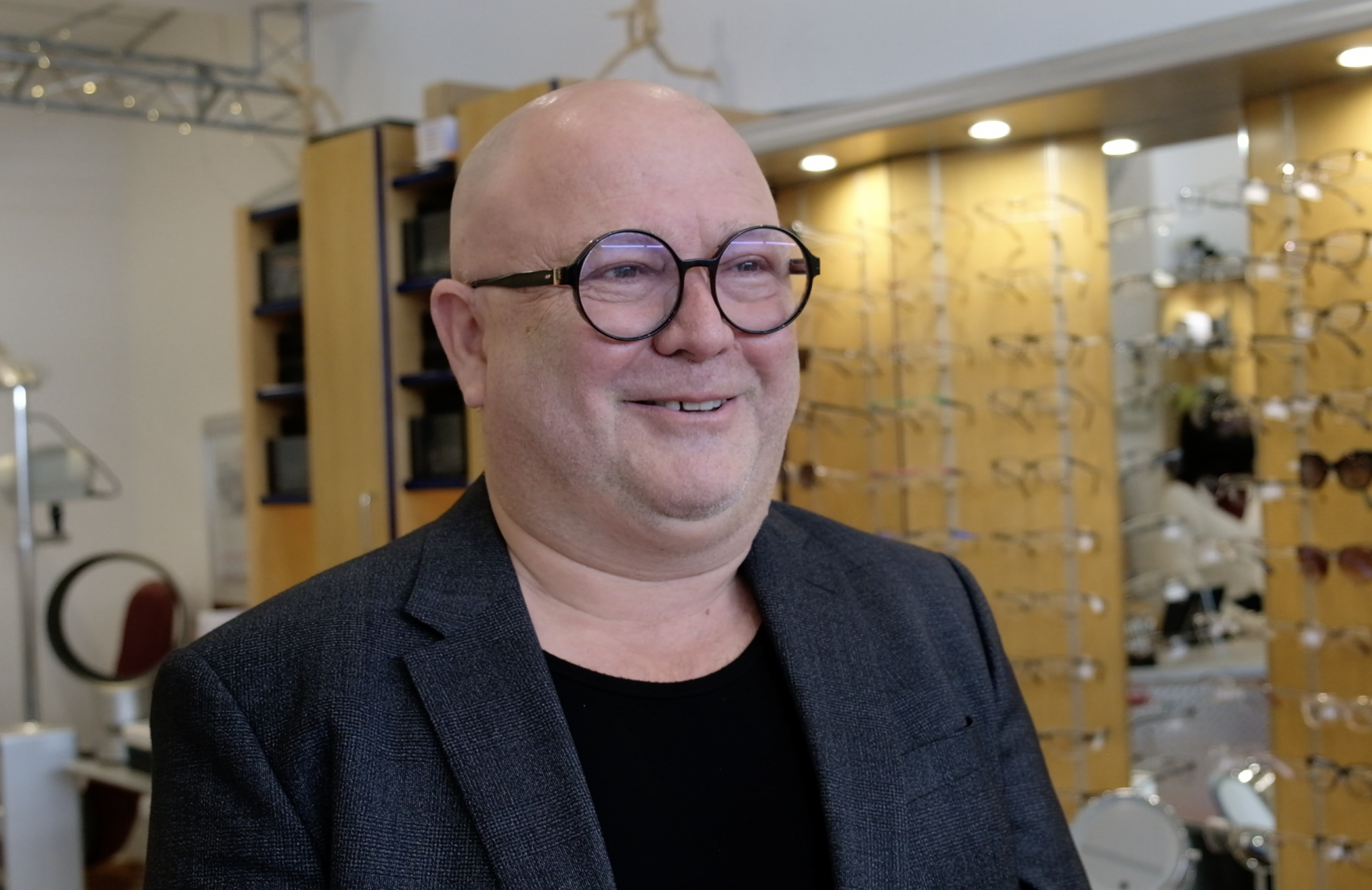 Wiener Optiker setzt auf 30-Stunden-Woche: „Erfüllen alle Aufträge und sind entspannter als früher“