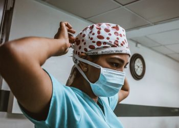 Pflege, Krankenhaus - Photo: SJ Objio on unsplash.com