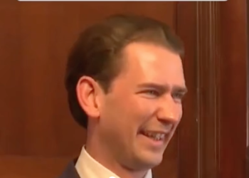 „Sebastian Kurz wird Dancing Star“: So reagiert das Netz auf den Rücktritt des Ex-Kanzlers