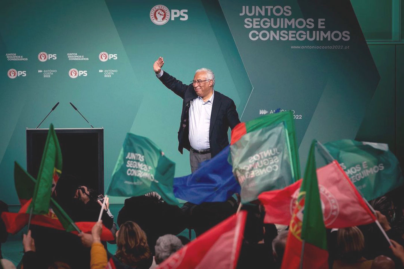 Triumph für Portugals Sozialisten: Costa gewinnt Wahlen mit absoluter Mehrheit
