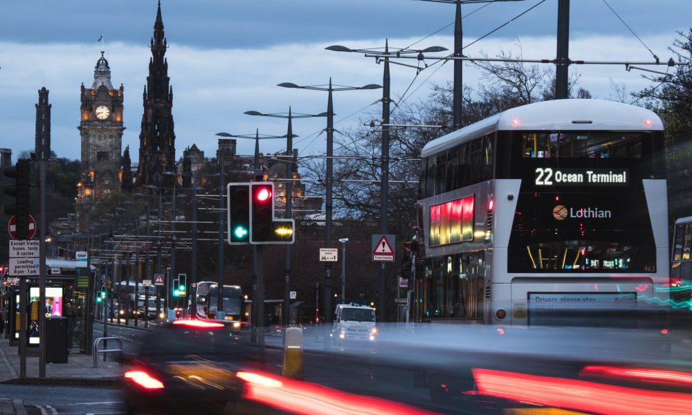 Schottland macht Busfahren für alle unter 22-Jährigen kostenlos