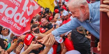 Brasilien-Wahl: Linke Ikone Lula gewinnt gegen rechtsextremen Bolsonaro