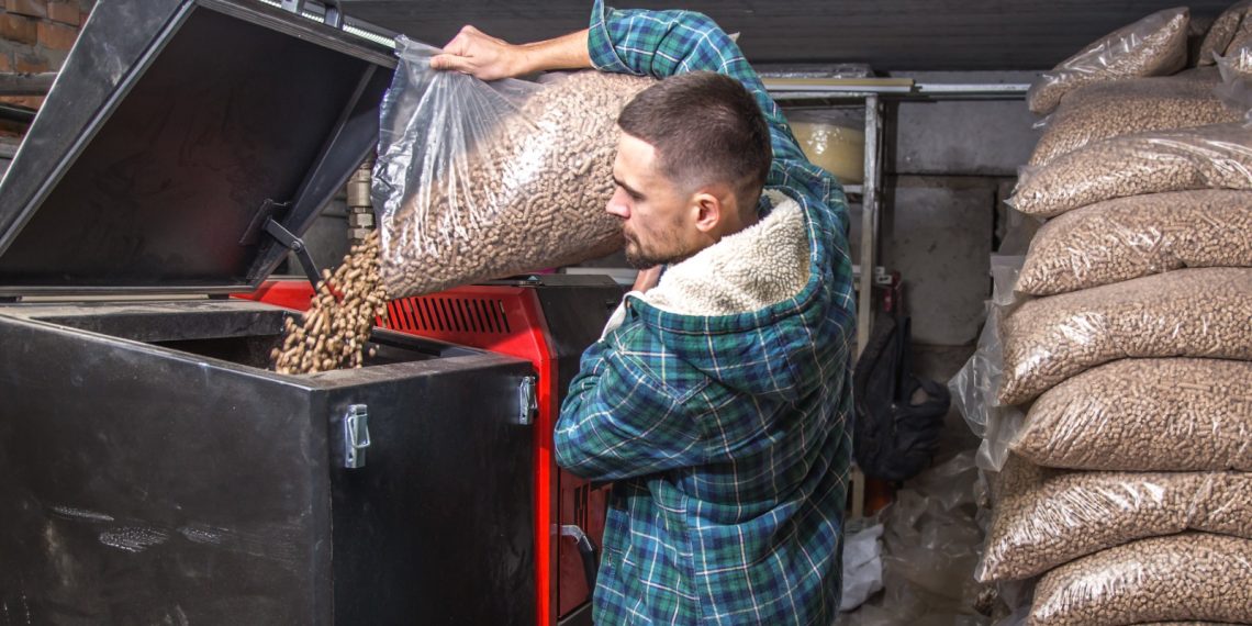 Nach Preisexplosion bei Pellets: Razzien wegen Verdacht auf Preisabsprachen